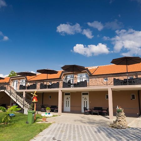 Apartmani "Roshu" Soko Banja Ngoại thất bức ảnh